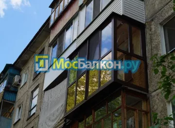 Отделка балкона и лоджии пластиковыми ПВХ панелями в Красногорске от компании МосБалкон