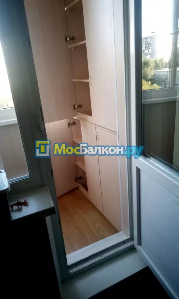 Шкаф на балкон купить в Красногорске на заказ недорого от МосБалкон