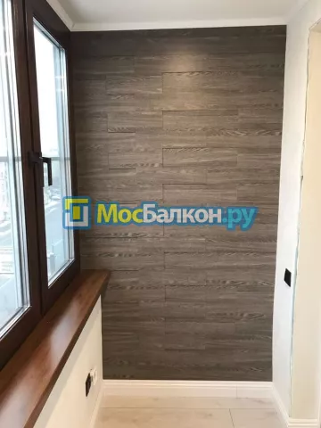 Отделка балкона и лоджии пластиковыми ПВХ панелями в Красногорске от компании МосБалкон