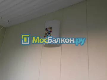 Отделка балкона и лоджии пластиковыми ПВХ панелями в Красногорске от компании МосБалкон