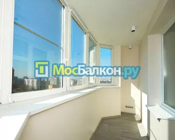 Французское остекление балконов и лоджий под ключ по доступным ценам в Красногорске | МосБалкон