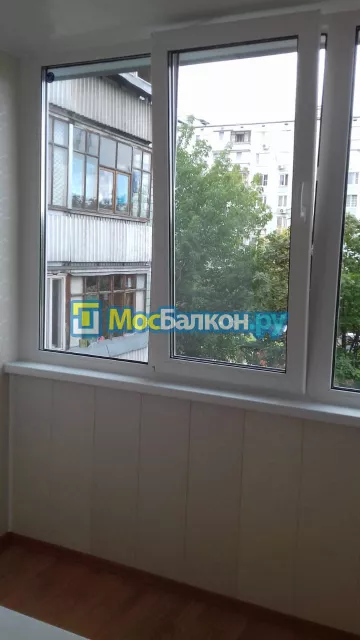Пластиковое остекление балконов под ключ по доступным ценам в Красногорске | МосБалкон