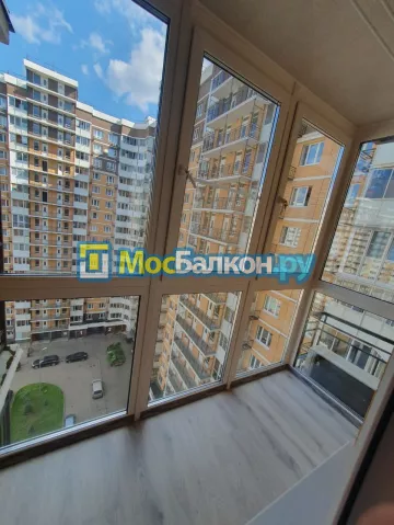 Французское остекление балконов и лоджий под ключ по доступным ценам в Красногорске | МосБалкон