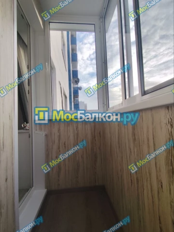Отделка балкона и лоджии пластиковыми ПВХ панелями в Красногорске от компании МосБалкон