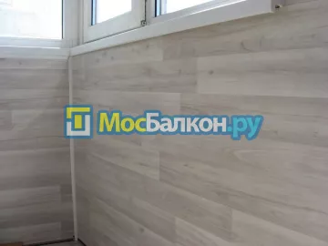 Отделка балкона и лоджии пластиковыми ПВХ панелями в Красногорске от компании МосБалкон