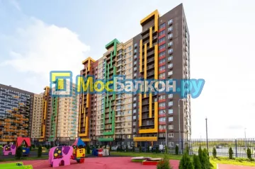 Французское остекление балконов и лоджий под ключ по доступным ценам в Красногорске | МосБалкон