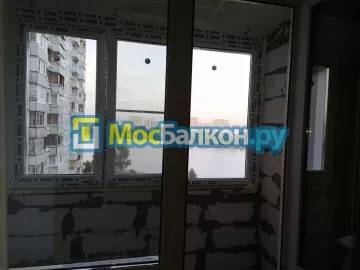 Теплое остекление балконов в Красногорске по доступной цене | Остекление балконов и лоджий МосБалкон
