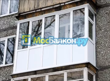 Отделка балкона и лоджии пластиковыми ПВХ панелями в Красногорске от компании МосБалкон
