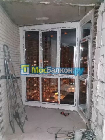 Панорамное остекление заказать под ключ по выгодной цене в Красногорске от компании МосБалкон