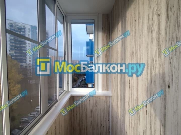 Отделка балкона и лоджии пластиковыми ПВХ панелями в Красногорске от компании МосБалкон
