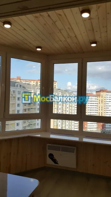 Пластиковое остекление балконов под ключ по доступным ценам в Красногорске | МосБалкон