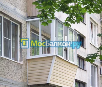 Остекление лоджий под ключ по выгодной цене в Красногорске – застеклить лоджию и балкон в МосБалкон