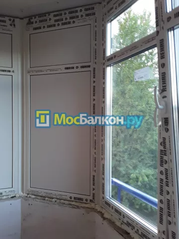 Теплое остекление балконов в Красногорске по доступной цене | Остекление балконов и лоджий МосБалкон