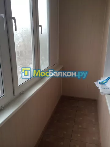 Отделка балкона и лоджии пластиковыми ПВХ панелями в Красногорске от компании МосБалкон