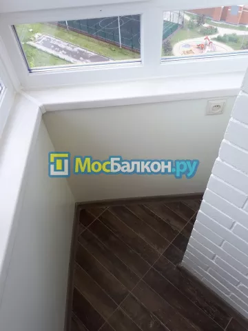 Остекление балконов под ключ по доступным ценам в Красногорске | МосБалкон