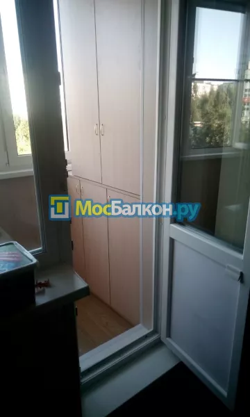 Шкаф на балкон купить в Красногорске на заказ недорого от МосБалкон