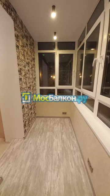Остекление лоджий под ключ по выгодной цене в Красногорске – застеклить лоджию и балкон в МосБалкон