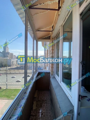 Крыша на балконе в Красногорске монтаж и ремонт по выгодной цене от МосБалкон