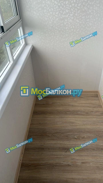 Отделка балкона и лоджии пластиковыми ПВХ панелями в Красногорске от компании МосБалкон