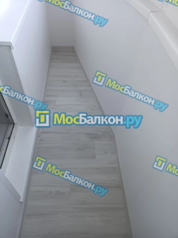 Отделка балкона и лоджии пластиковыми ПВХ панелями в Красногорске от компании МосБалкон
