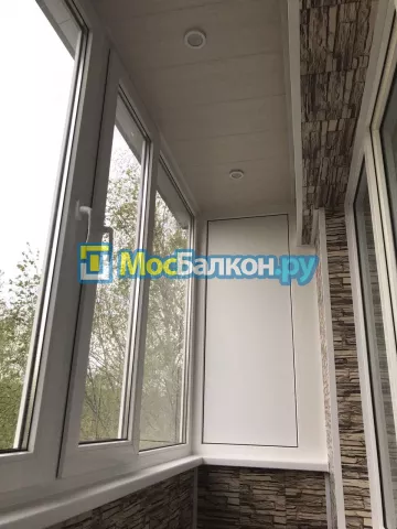 Остекление балконов под ключ по доступным ценам в Красногорске | МосБалкон