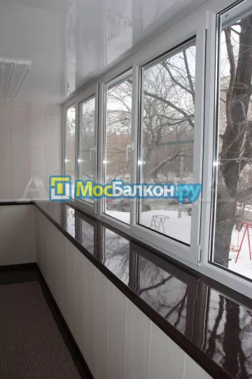 Остекление лоджий под ключ по выгодной цене в Красногорске – застеклить лоджию и балкон в МосБалкон